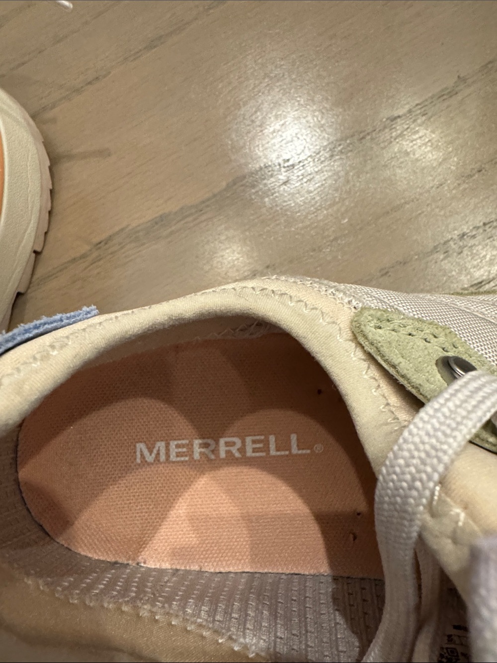 Merrell Women’s Lace-Up Sneakers in Cream & Light Purple - Picture 2 of 4